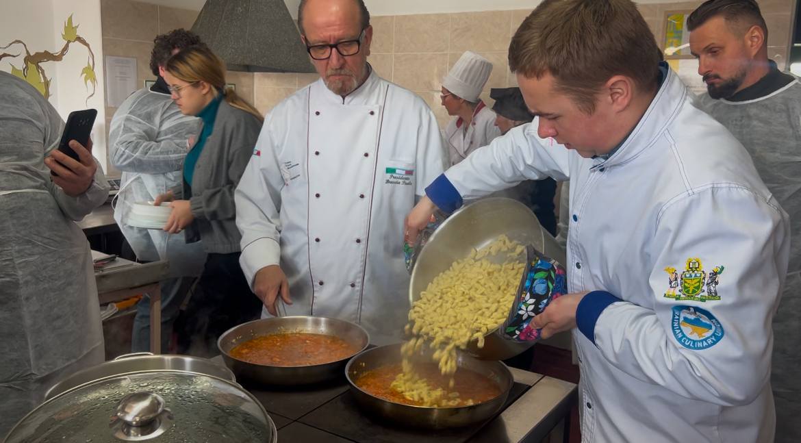 480383166_1922465178279834_7397452593487564649_n